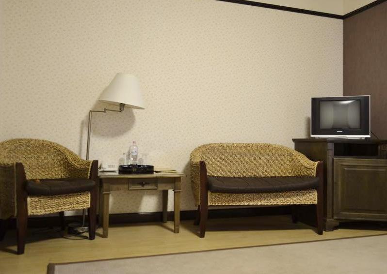 Gogol Hotel Мирхород Екстериор снимка