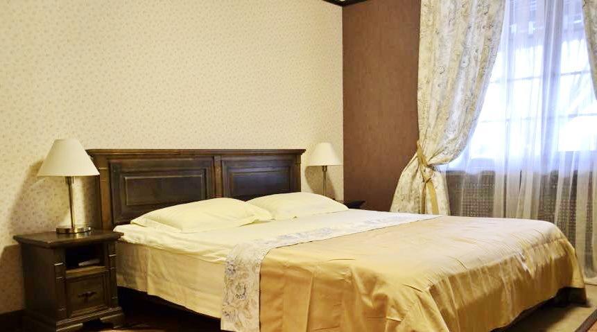 Gogol Hotel Мирхород Екстериор снимка